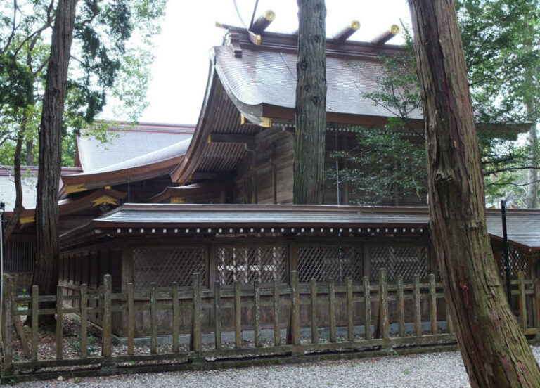 Der Oasahiko Shrine